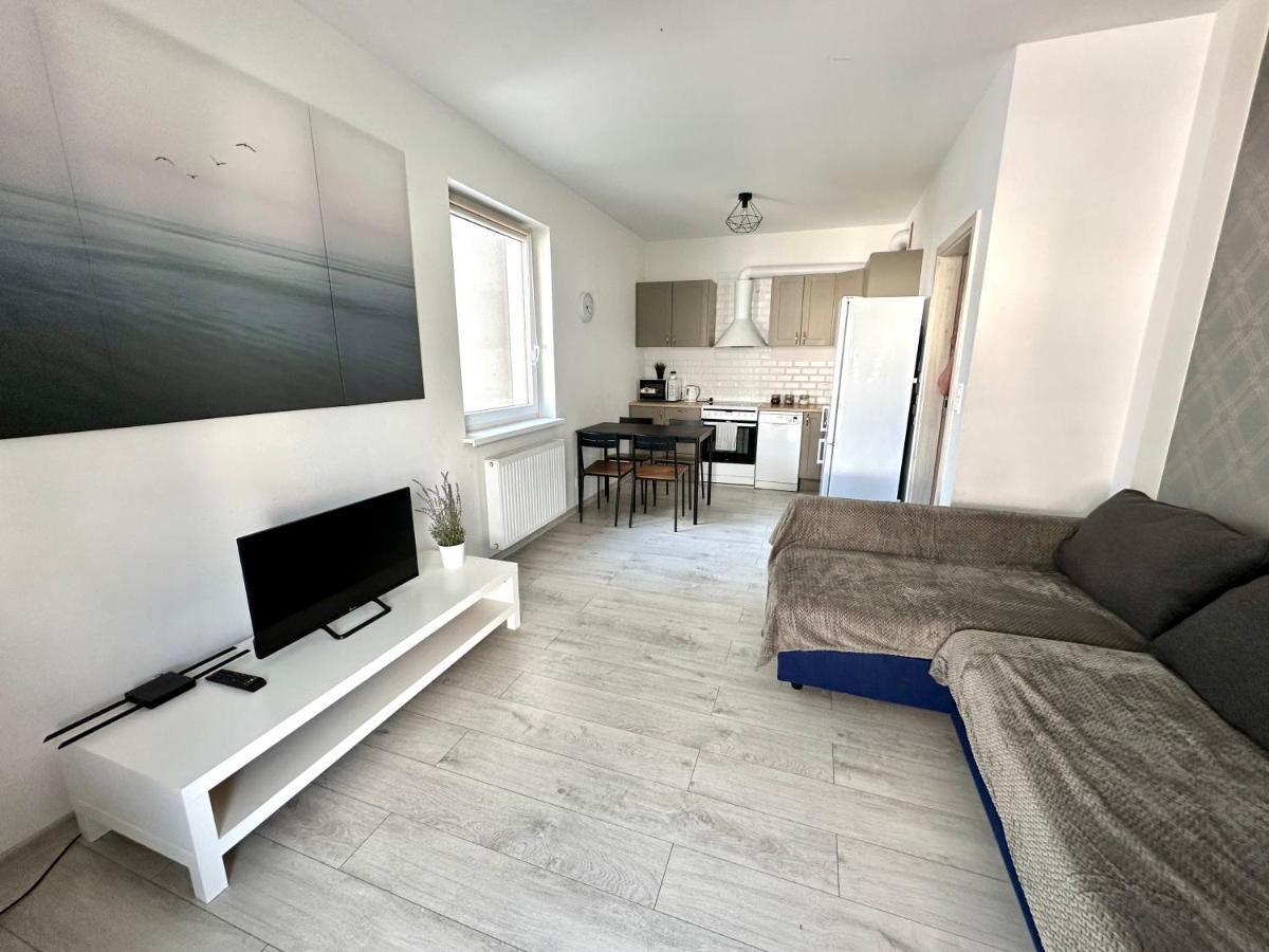 Sdh 1 Wolomin Comfortable Apartment Near Warsaw Екстериор снимка